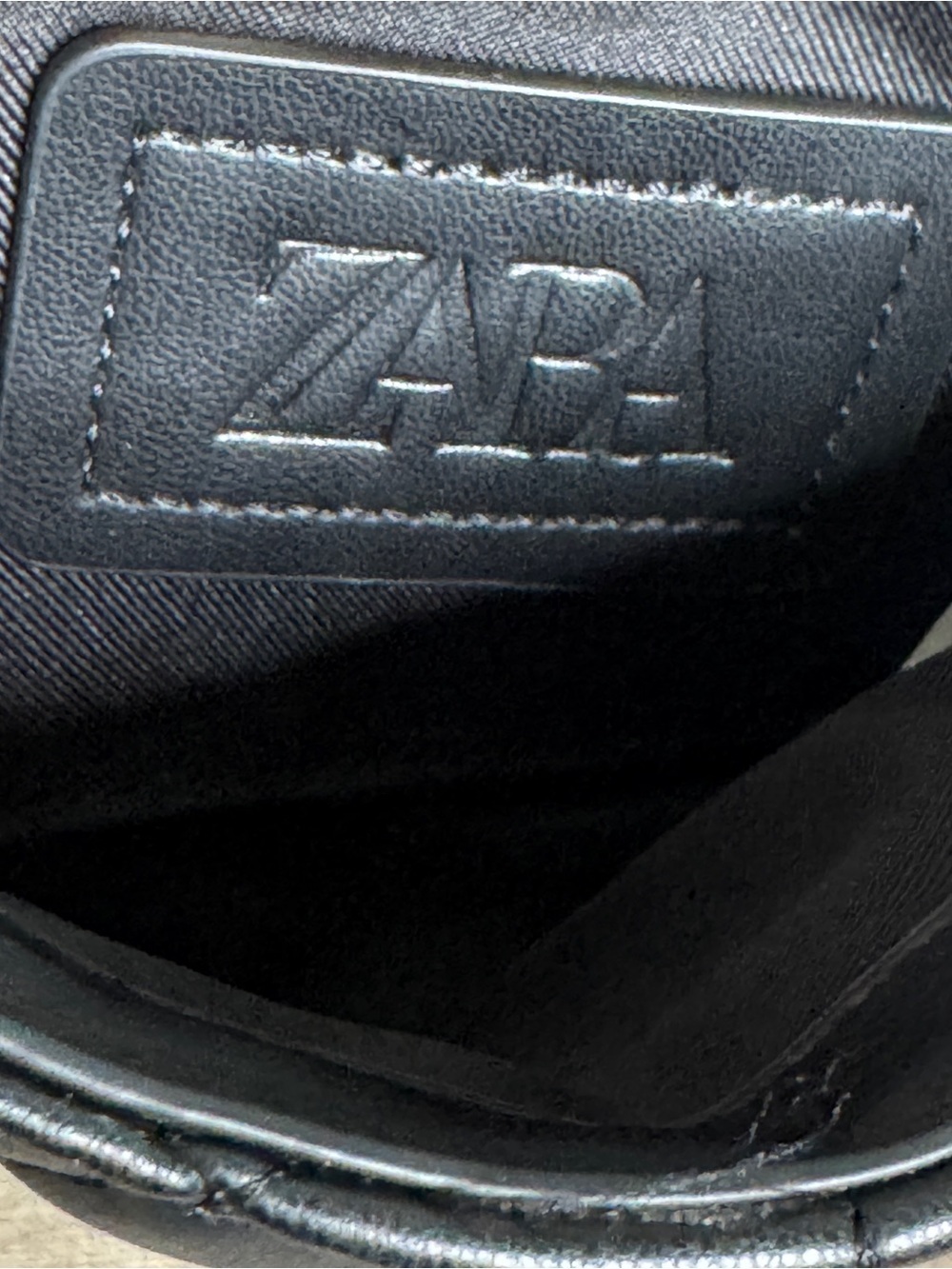 Zara Black Quilted Chain Shoulder Bag Luxury - Picture 3 of 6